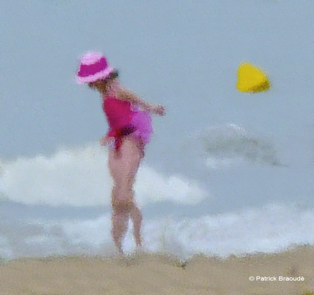 La petite danseuse aux pieds dans l'eau